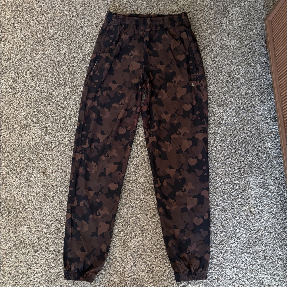 Vitality Camo Joggers